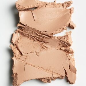 sun_care_foundation_1_2_light_beige_326117_10g_1fa857c.1x